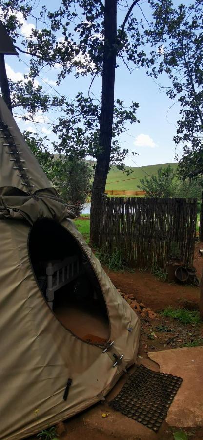 Nguni Moon Tepee Camp Hotel Ъндърберг Екстериор снимка