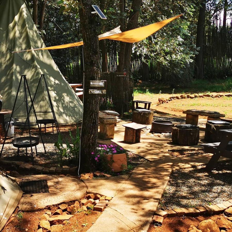 Nguni Moon Tepee Camp Hotel Ъндърберг Екстериор снимка