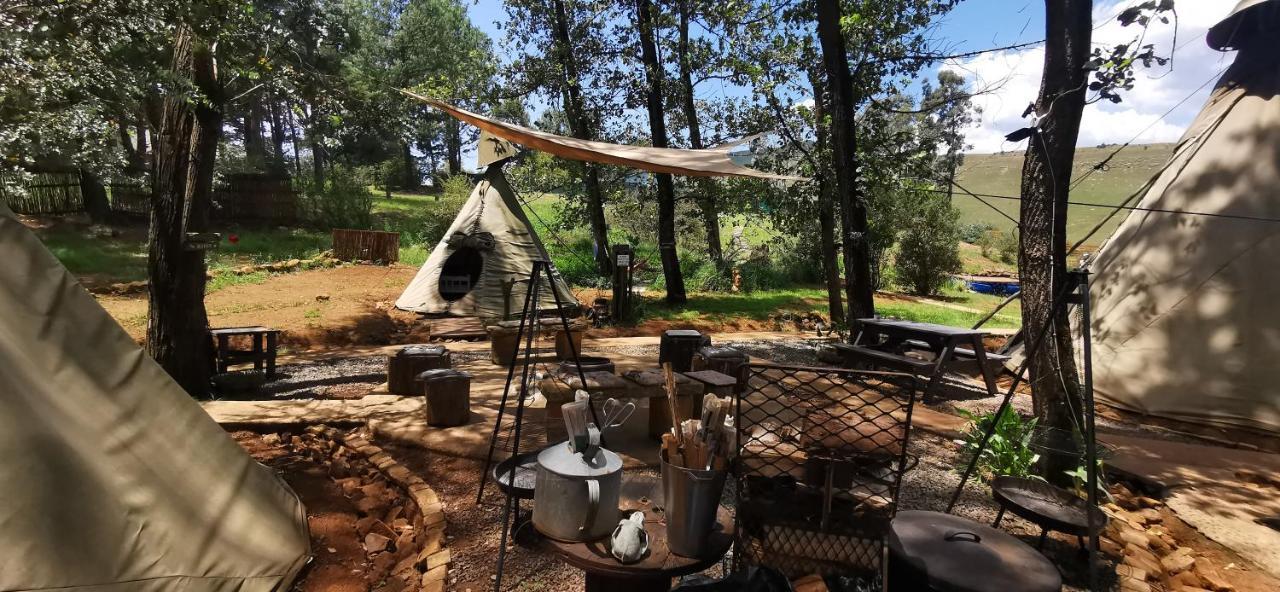 Nguni Moon Tepee Camp Hotel Ъндърберг Екстериор снимка