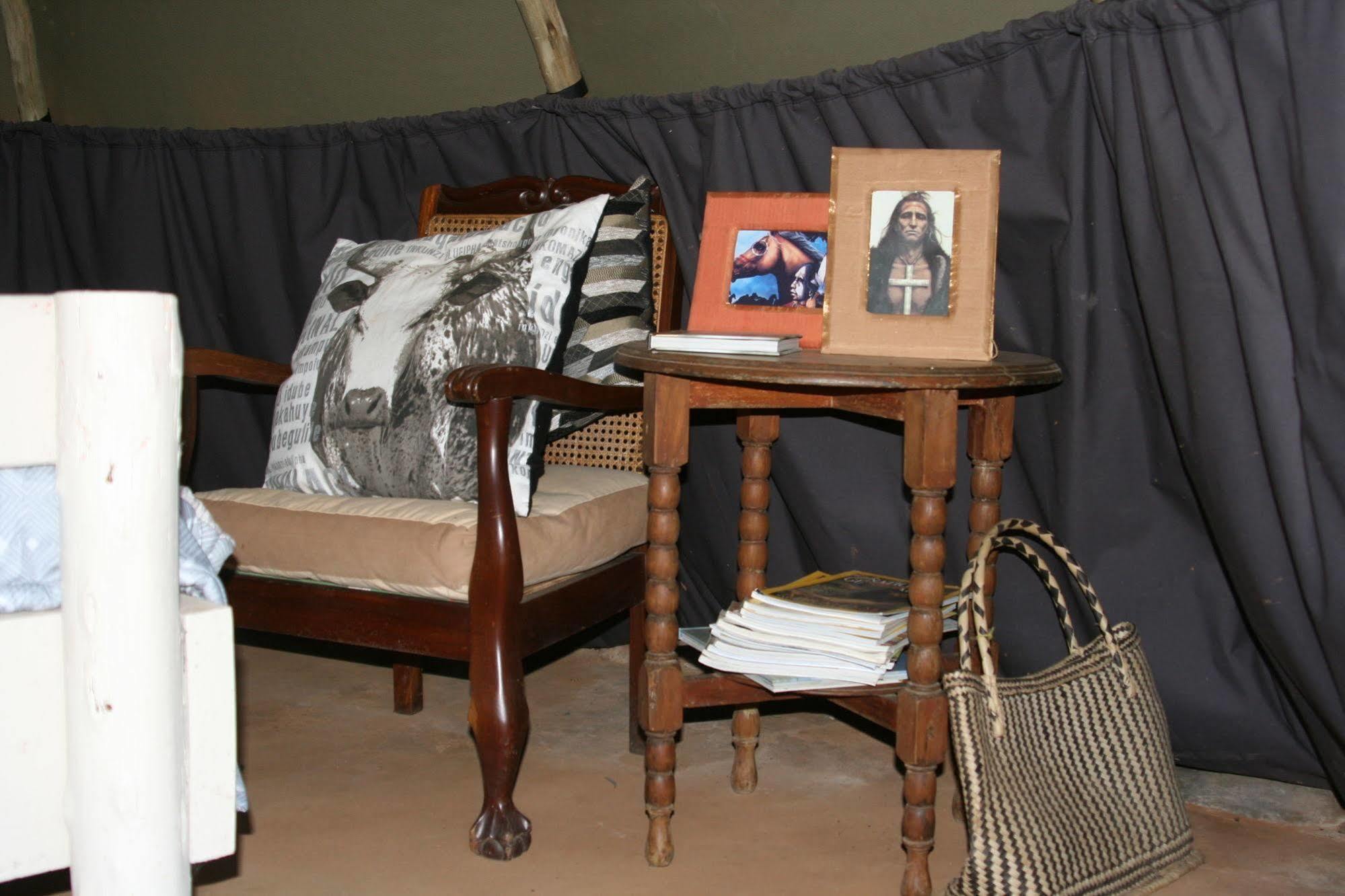 Nguni Moon Tepee Camp Hotel Ъндърберг Екстериор снимка